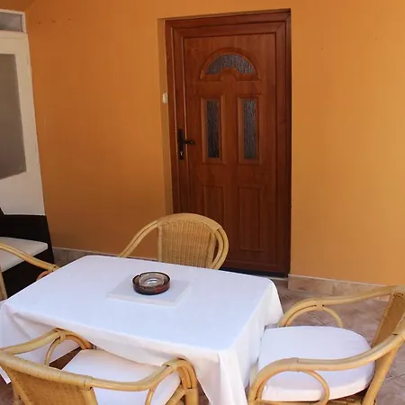 Appartement Dina Pula