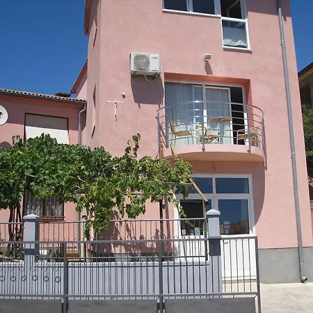 Appartement Dina Pula