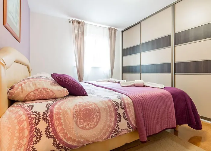 Dina Apartamento *